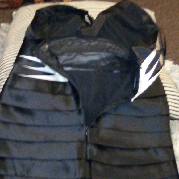 Ladies BCBG Dress - Picture 6 of 8